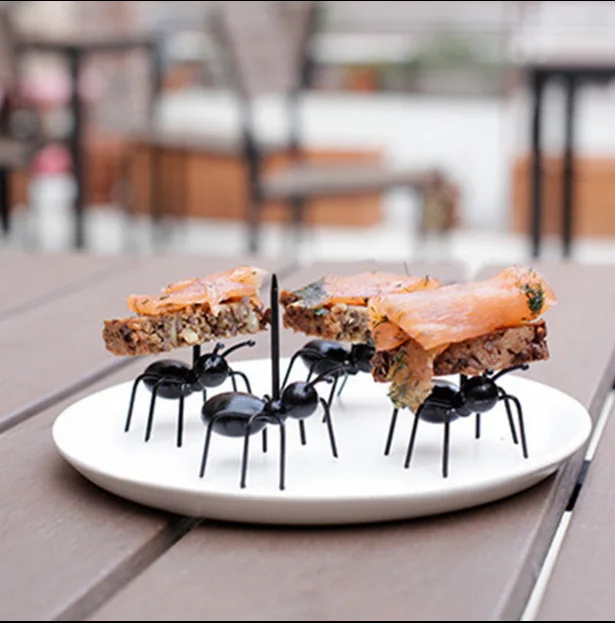 

12PCS Ant Fruit Fork Mini Cartoon Children Snack Cake Dessert Food Fruit Pick Toothpick Lunches Party Decor Forks Accessories