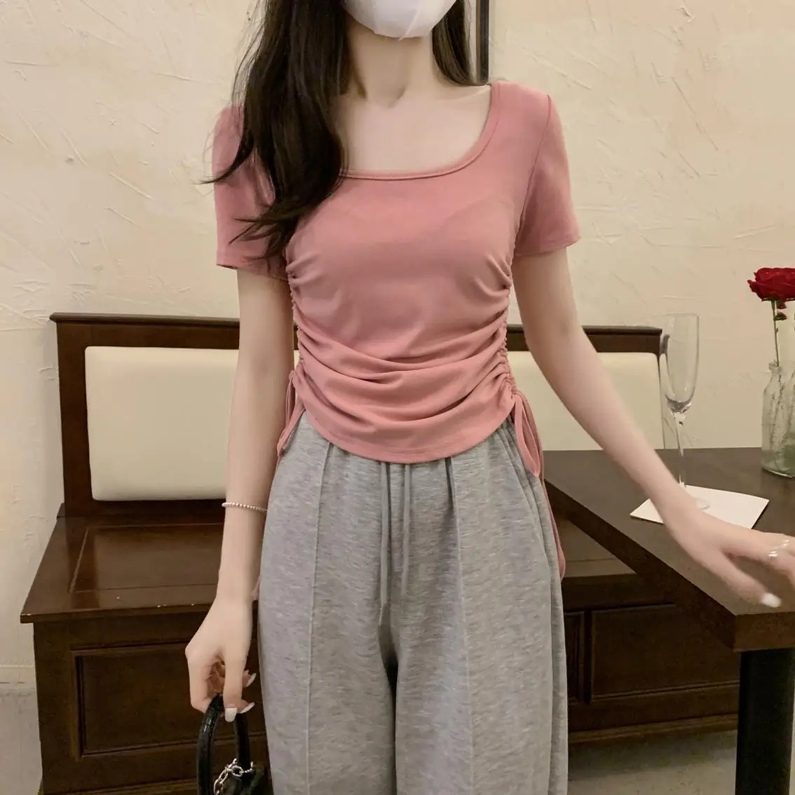 

Make new summer party brought the draw string fold design feels character accept waist show thin short money short sleeve T-shir