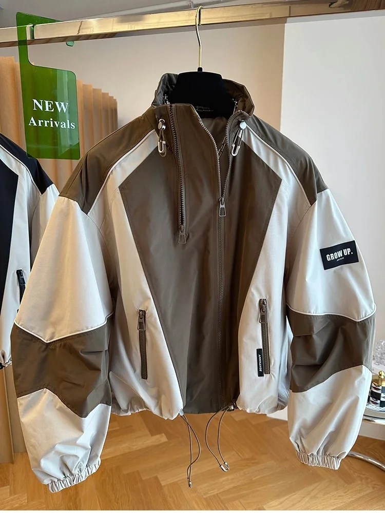 

Дизайнерская нишевая Свободная куртка контрастных цветов в стиле пэчворк с воротником-стойкой Женская Осенняя короткая куртка с кулиской на талии