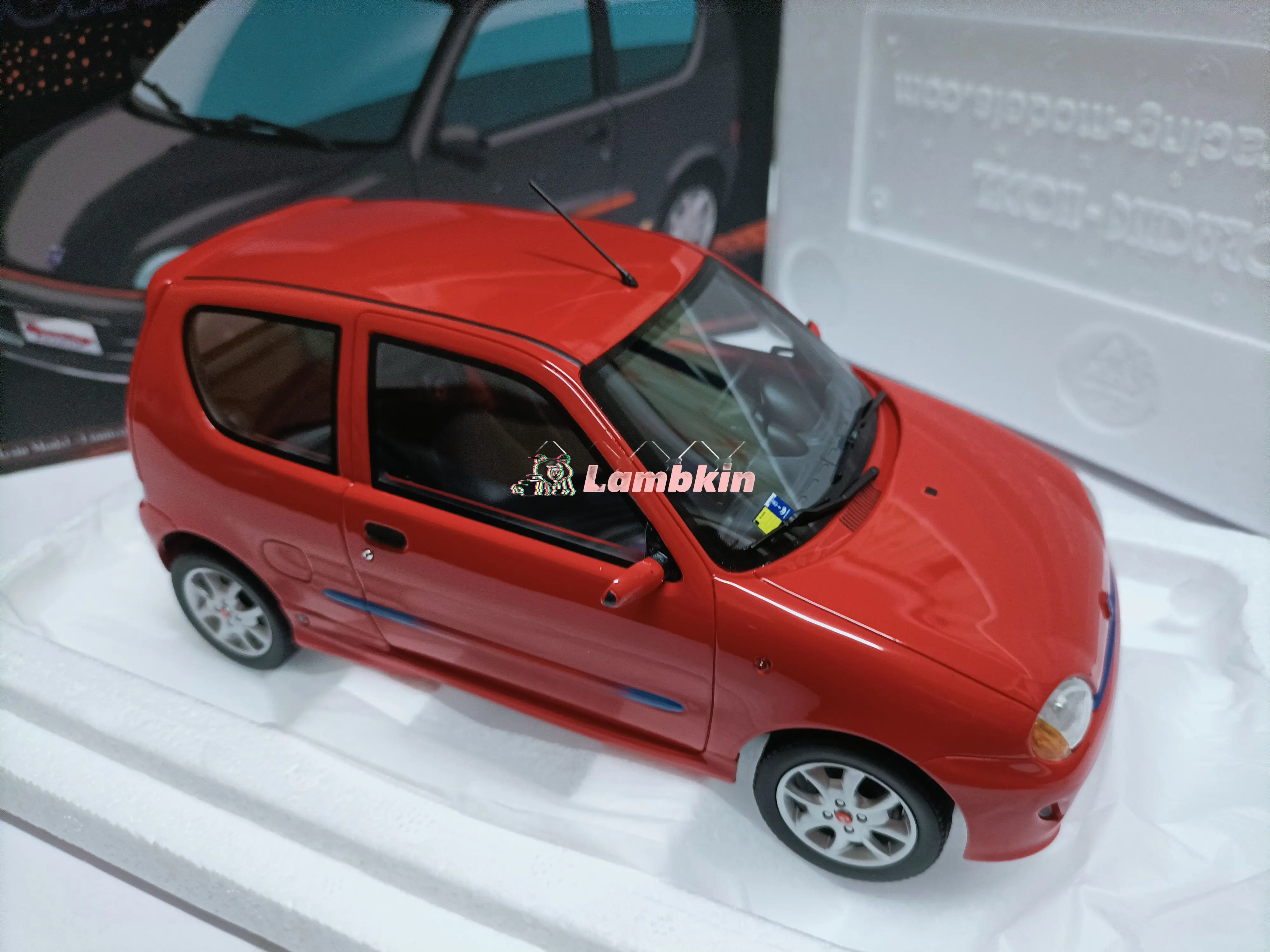 Laudoracing 1/18 Fiat Seicento Abarth 1998 Модель седана классические коллекционные миниатюрные