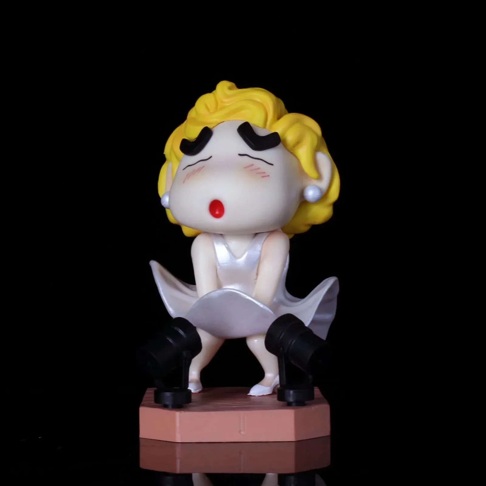 

Crayon Shin-chan's Fantasy Action Figures Anime Cartoon Model Decoration Collection Dolls Toys Gifts For Children