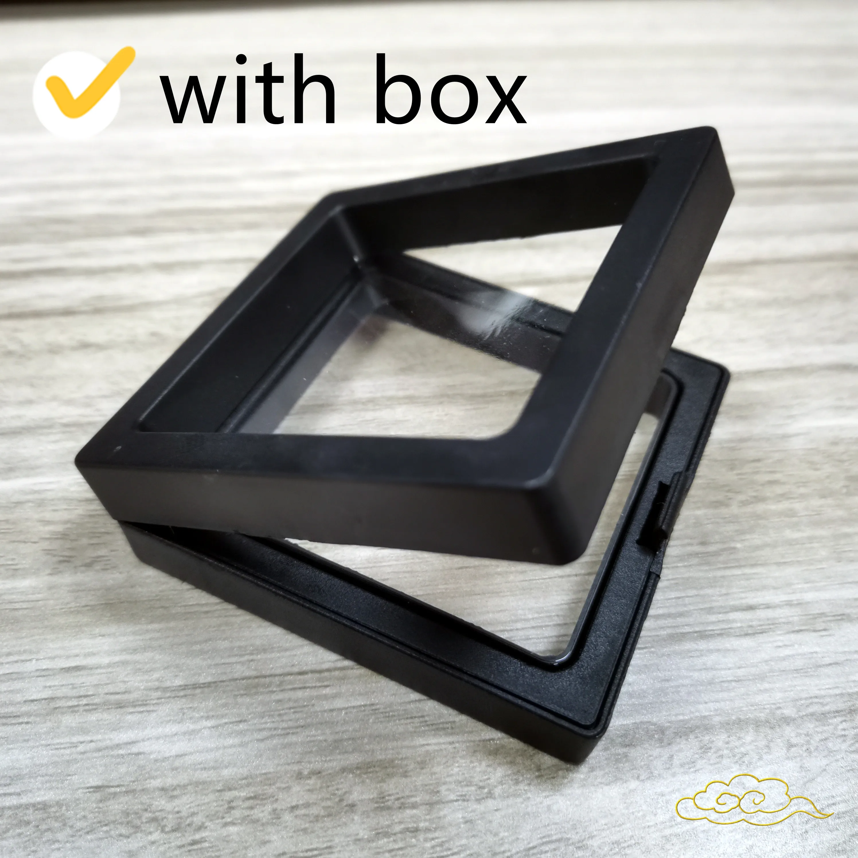 Рисунок 3 - Оригинальные серьги с буквами