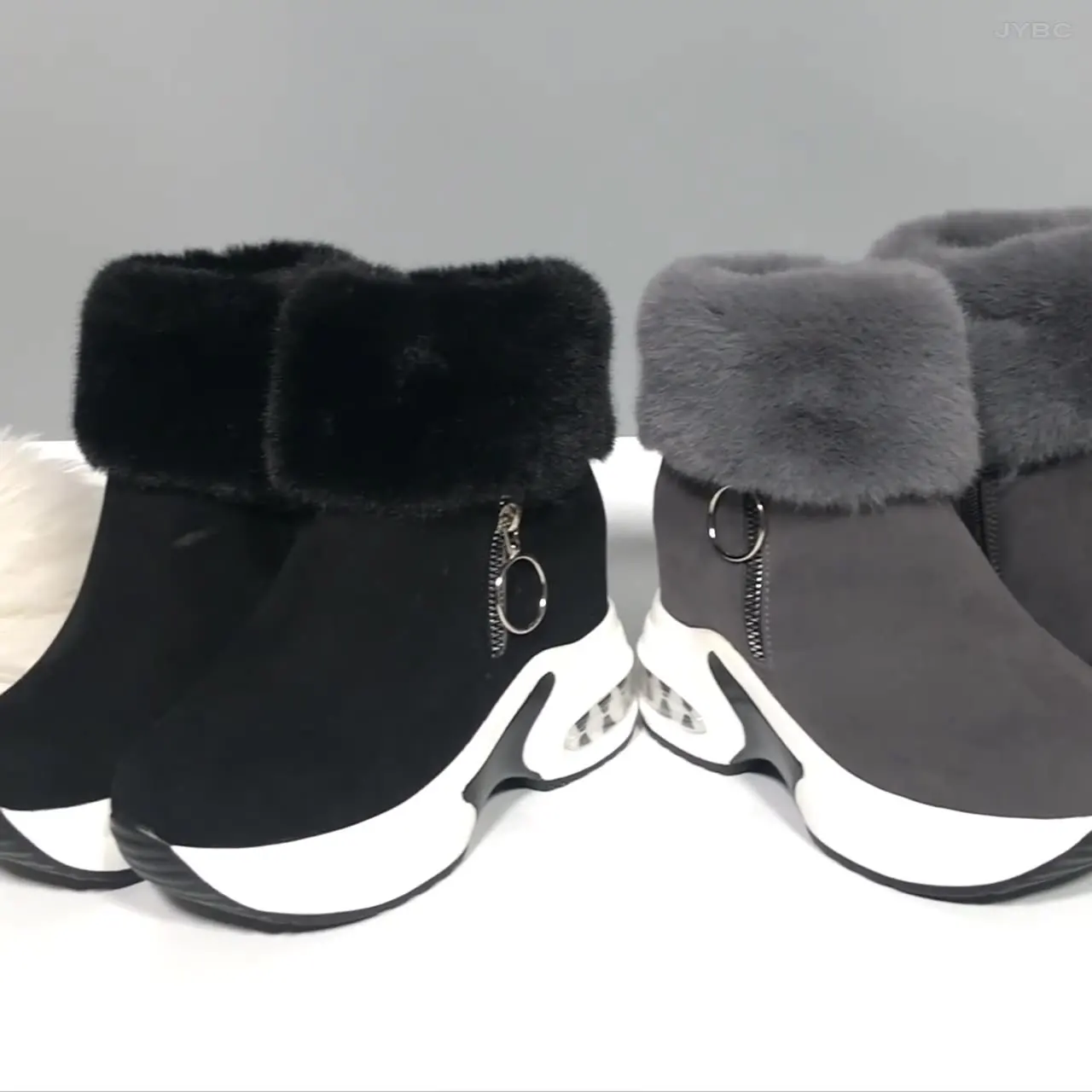 Зимние сапоги для женщин. Женская обувь на плоском каблуке с застежкой-молнией.