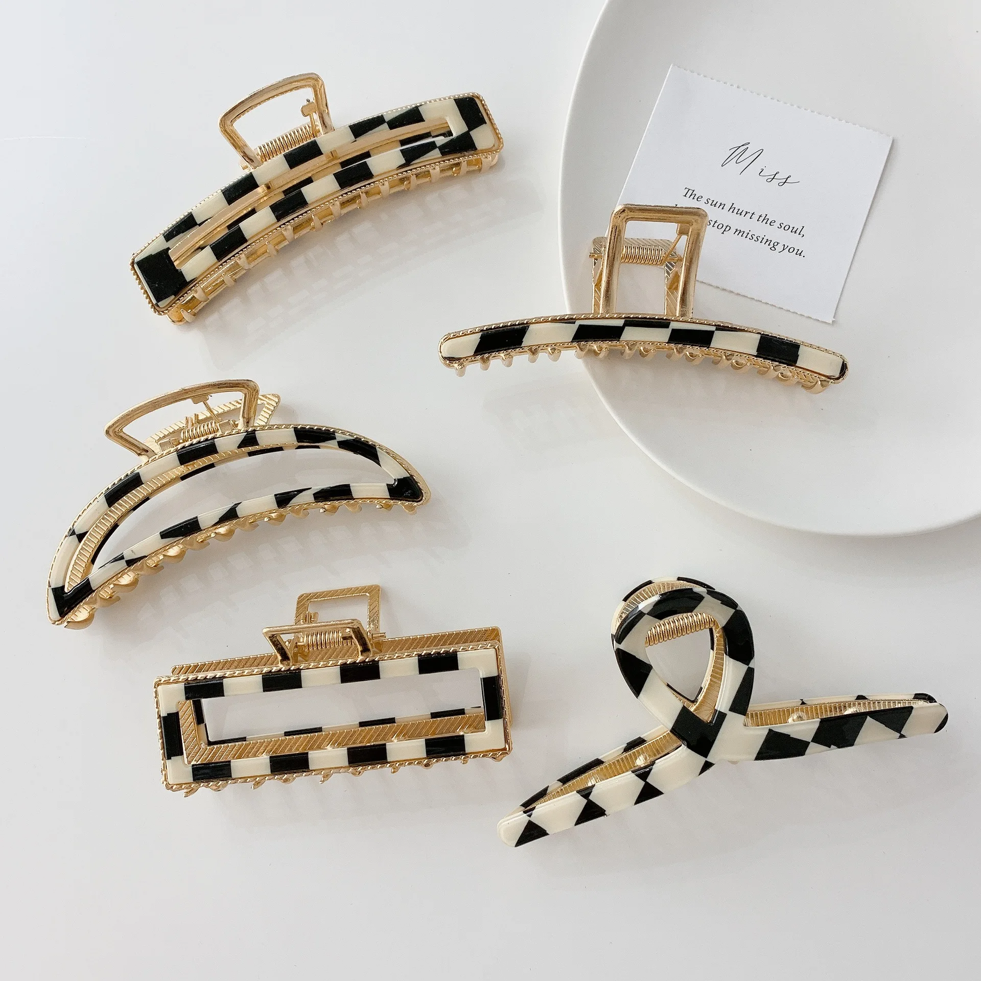 

New Design Black White Checkerboard Metal Hair Claws Clip Fashion Large Acetate Alloy Hair Accessory For Woman