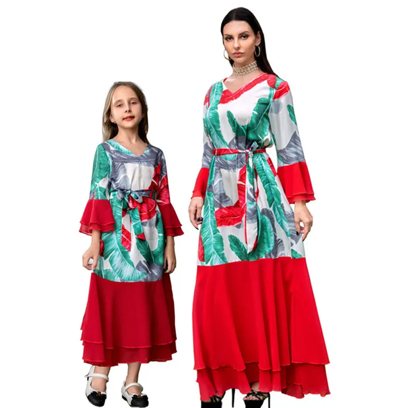 

Baby Girl Clothes Mommy Daughter Matching Dress Kids Pair Look Young Children Women's Summer One-Pieces Outfits To The Family