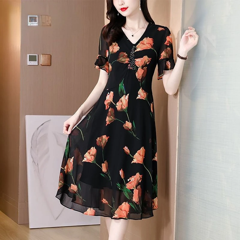 

Женское платье с цветочным принтом, винтажное ТРАПЕЦИЕВИДНОЕ ПЛАТЬЕ средней длины с коротким рукавом и V-образным вырезом, модель N20 в Корей...