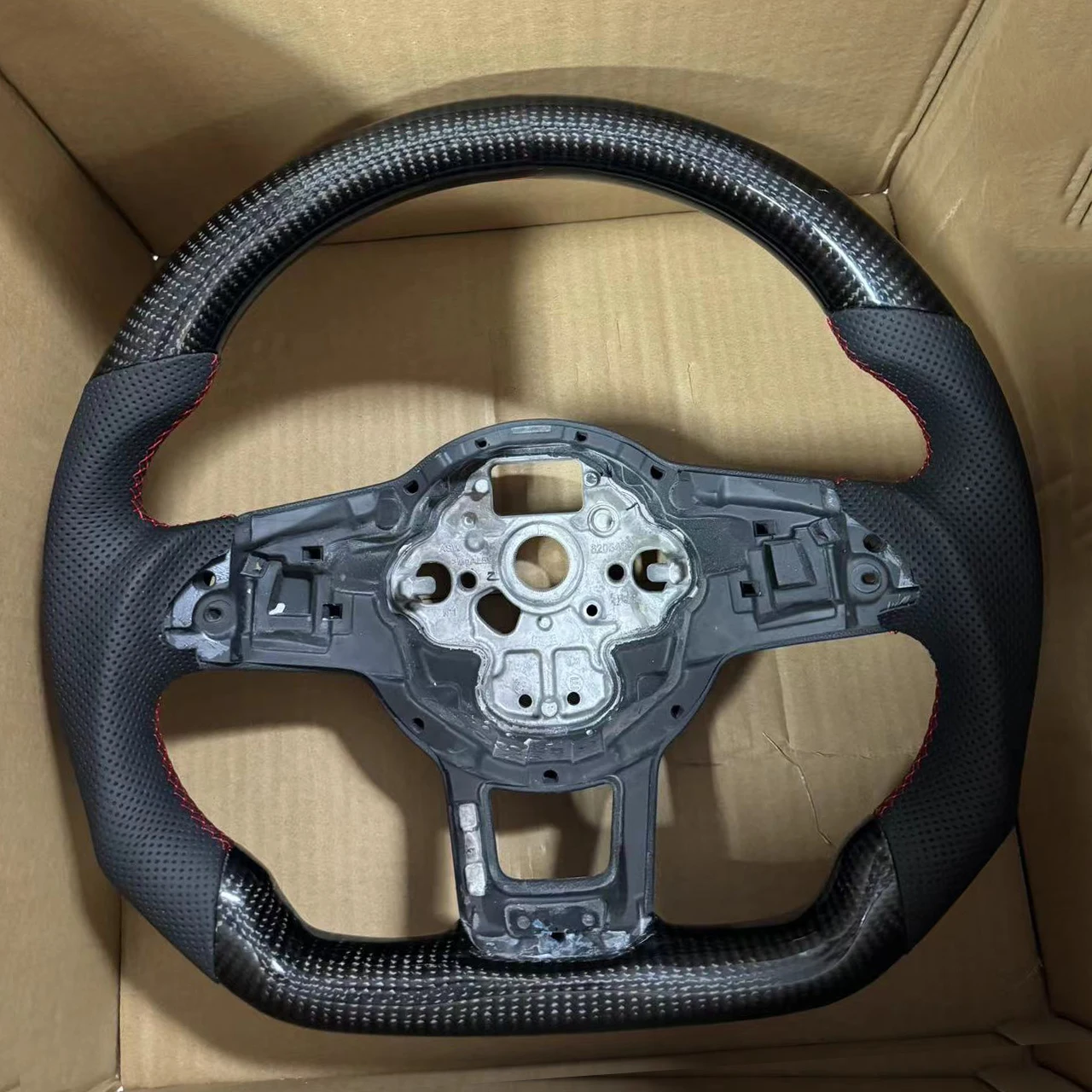 

Для VW Golf MK7 7.5 GTI GTD GTE R 2013-2020 Polo GTI Для Tiguan для Passat DSG Кермо из углеродного волокна, кожаная алькантара