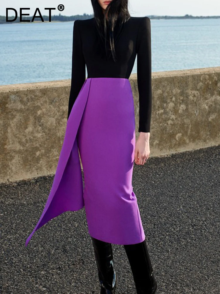 

Женское вечернее платье [DEAT], белое платье контрастных цветов с разрезом и длинным рукавом, с круглым вырезом, 13DB511, весна 2023