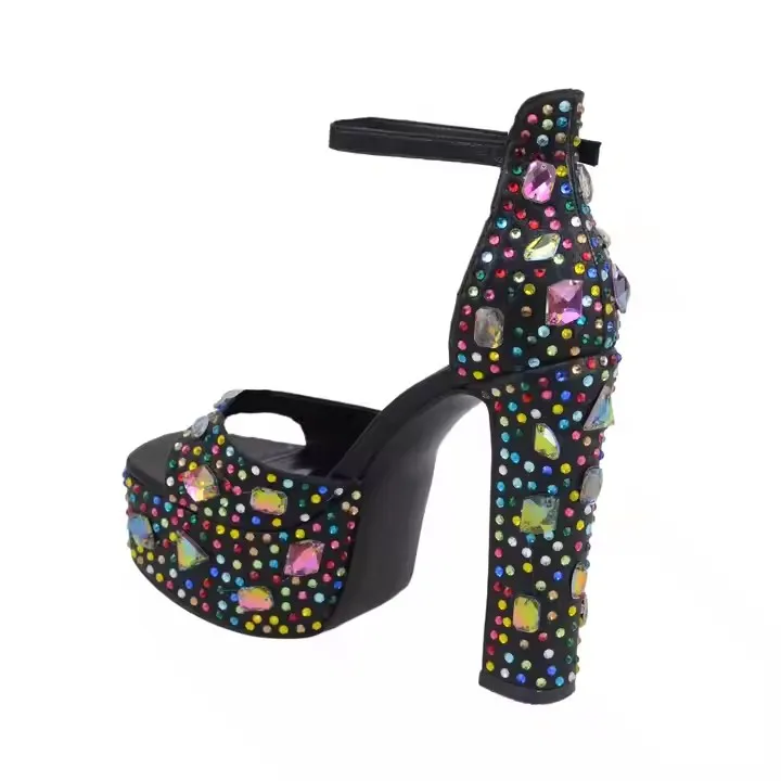 Сандалии женские на платформе роскошные босоножки с вышивкой кристаллами