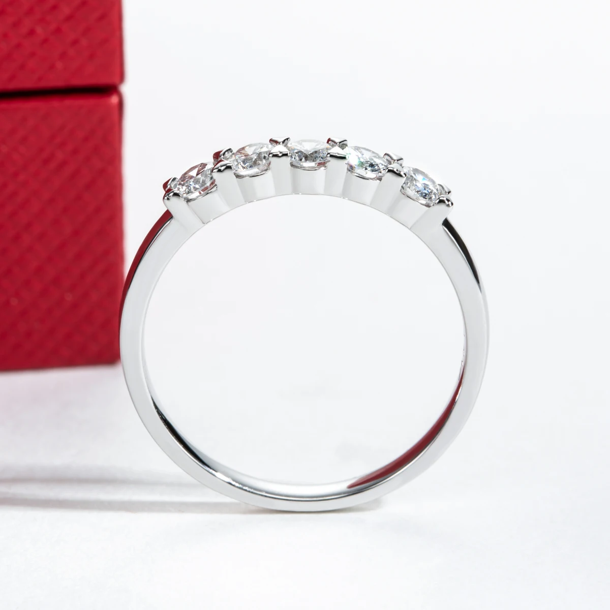 tipoJewel 14-каратное белое золото 3 мм цвет D и VVS Clarity выращенный в лаборатории