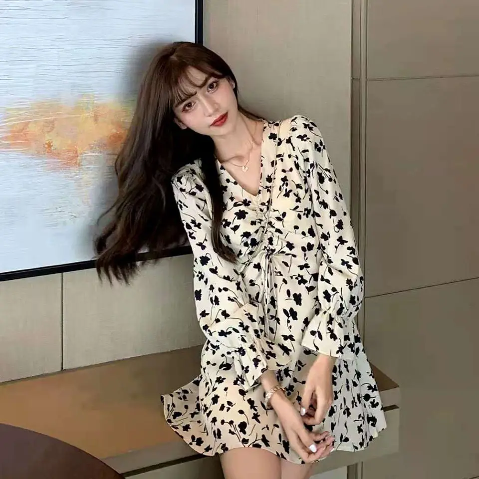 

2022 Women's Sexy Long Sleeve Floral Dress Korean Fashion Mini Dress Vintage Elegant Clothes Party Beach Birthday Dress Clothing