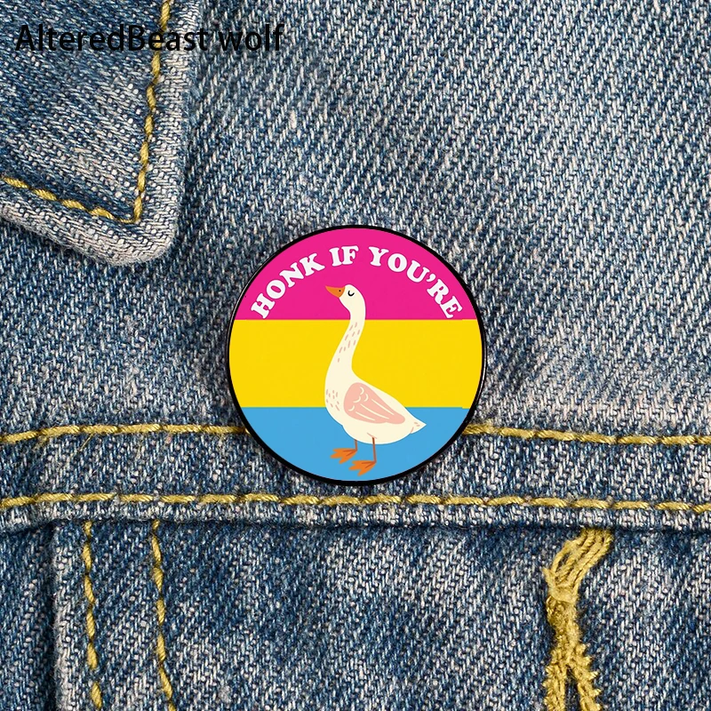 

Honk If You're Pansexual Pride Flag Goose Pin Custom Brooches Shirt Lapel teacher backpacks Badge gift brooches pins for women