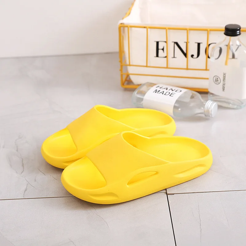 2022 New Summer Women Thick Platform Bathroom Home Slippers Men Soft Sole Indoor Slides Female Sandals Non-Slip