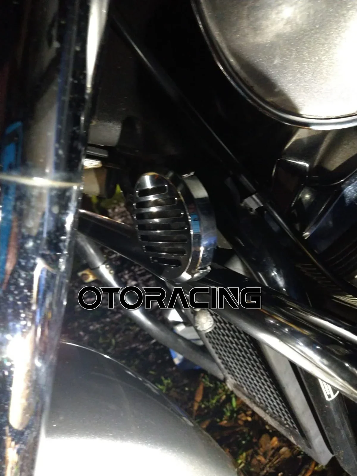 Фото Круглая решетчатая накладка на гудок для мотоциклов Honda Shadow VT1100 VT750 ACE Aero RS Spirit VT VLX 600 VTX1300 VTX1800, 9 см/3,5 дюйма №1