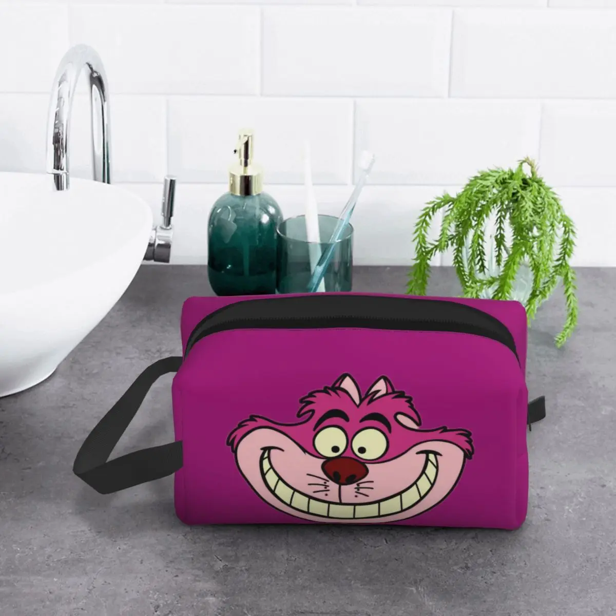 Дорожная сумка для туалетных принадлежностей с изображением Чеширского кота