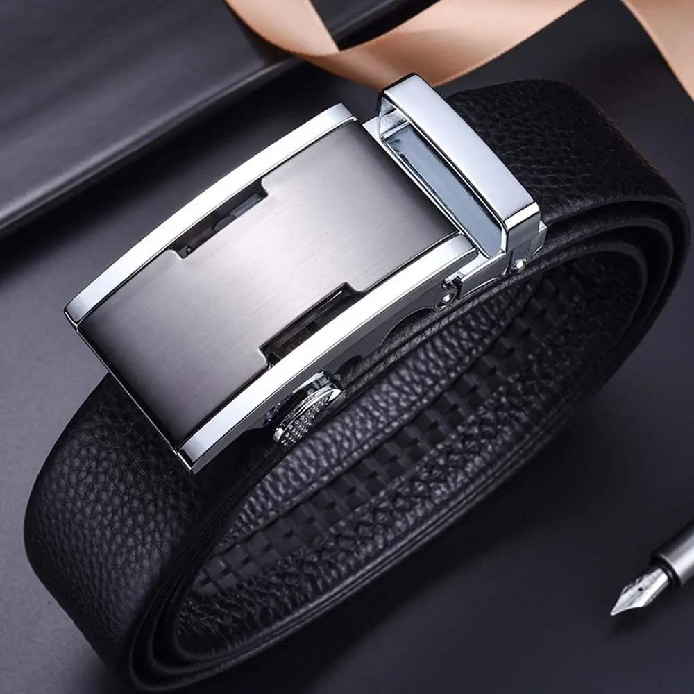 

Мужской ремень из натуральной кожи, с автоматической пряжкой