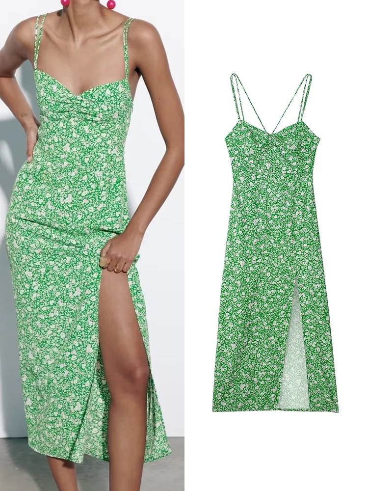 

Платье-футляр летнее Плиссированное до середины икры, без рукавов