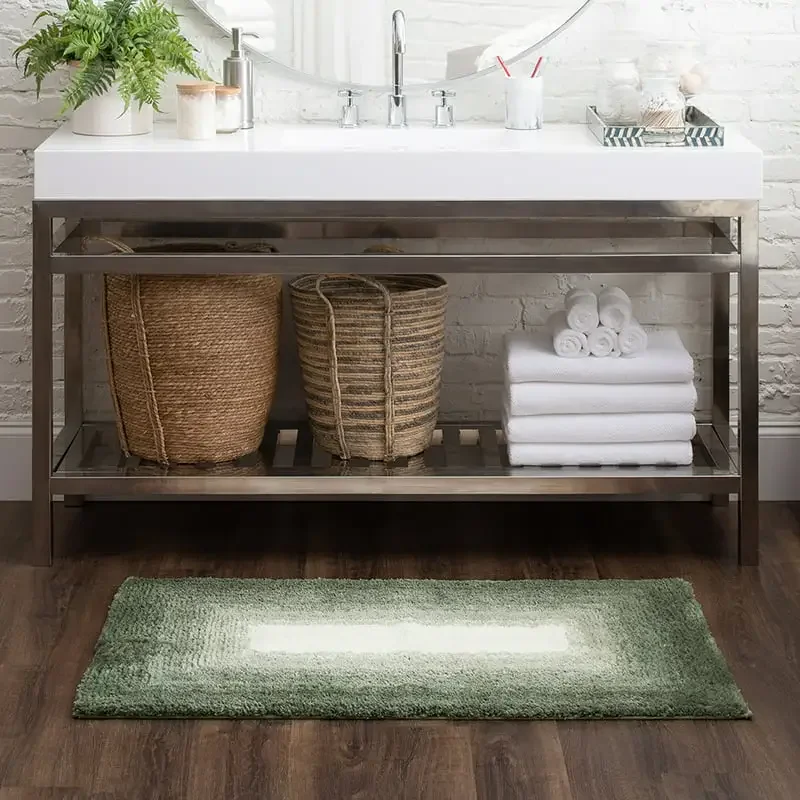 

Luxurious Eucalyptus-Scented Border Bath Mat, 1' 5" x 2' - Warm, Soft Comfort for Your Home Bathroom