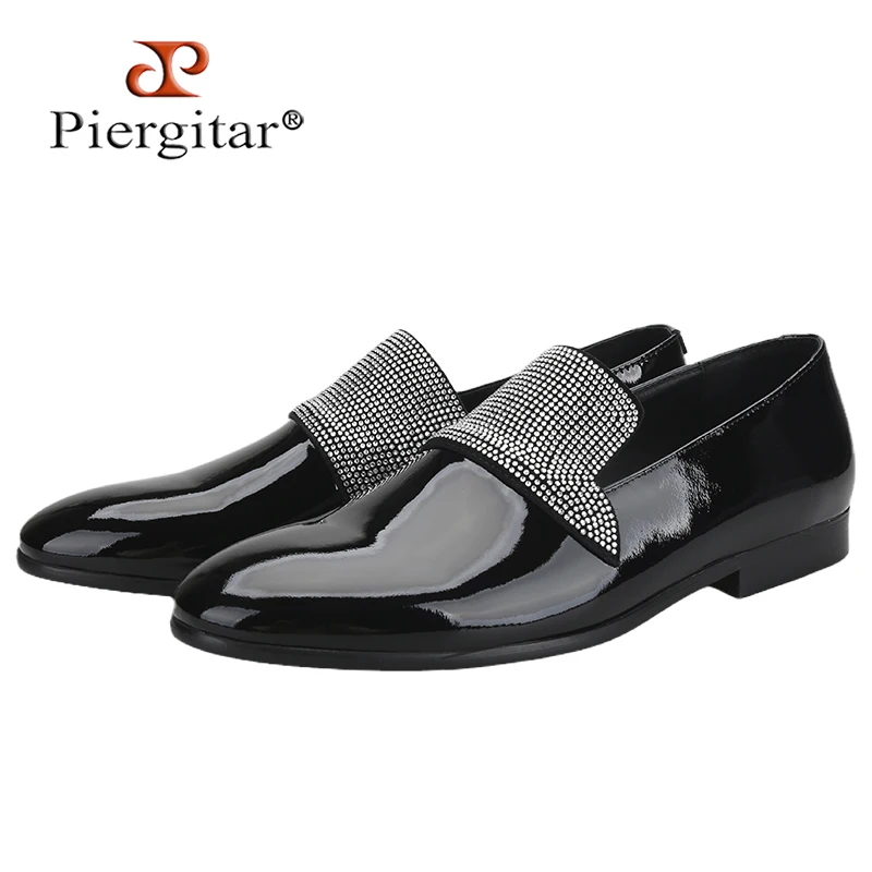 

Piergitar Black Patent Leather Men's Loafers With Handmade Sliver Rhinestones Luxury Brand GZ Same Styles Slip-On Male Moccasins