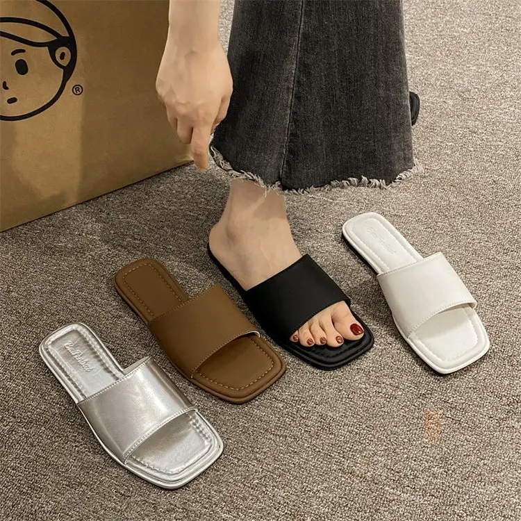 

Slippers Women Summer Low Flat Shoes Female Square Toe Big Size Slides Pantofle Soft 2023 PU Fabric Rome Basic Hoof Heels