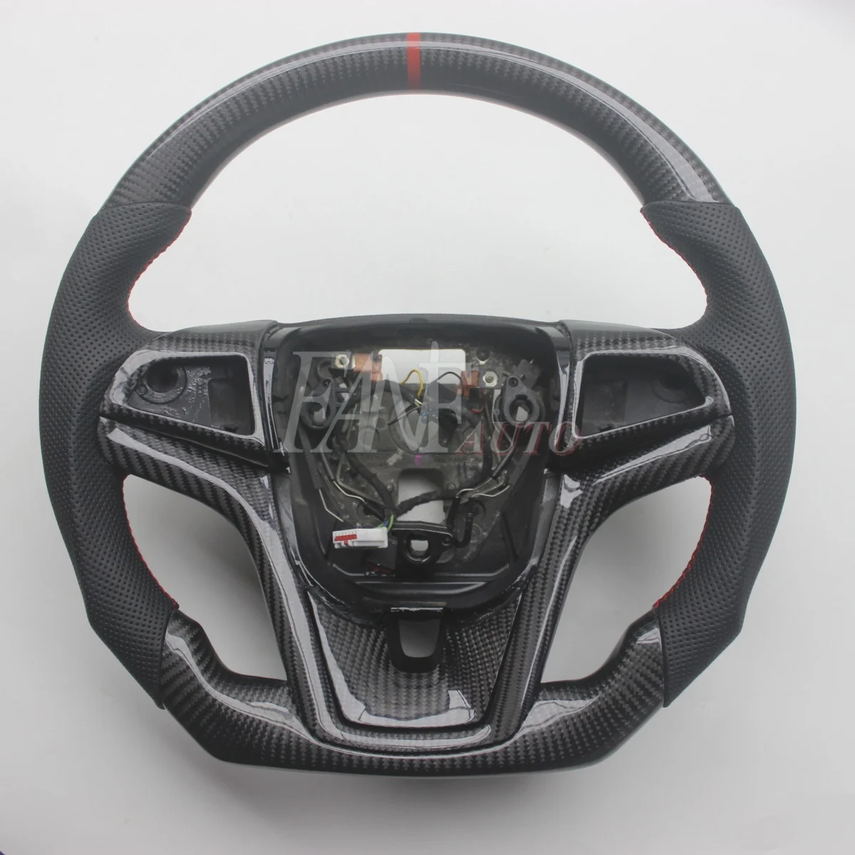 

Сменный руль из настоящего углеродного волокна с кожей для Chevrolet Malibu 8TH 2013-2016