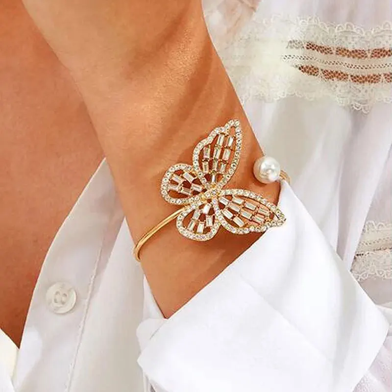 

Hollow Zircon Butterfly Bracelet Pearl Crystal Butterfly Bracelets For Women Silver Color Bracelets &Bangles CF