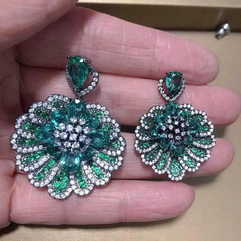 

Bilincolor Vintage Clam Shell Shape Cute Green Flower Earring for Women