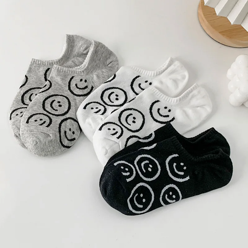 

Boat Socks Women's Spring Summer Thin Invisible Socks Cute Smiley Simple Low-tube Shallow Mouth Non-slip Women‘s Socks
