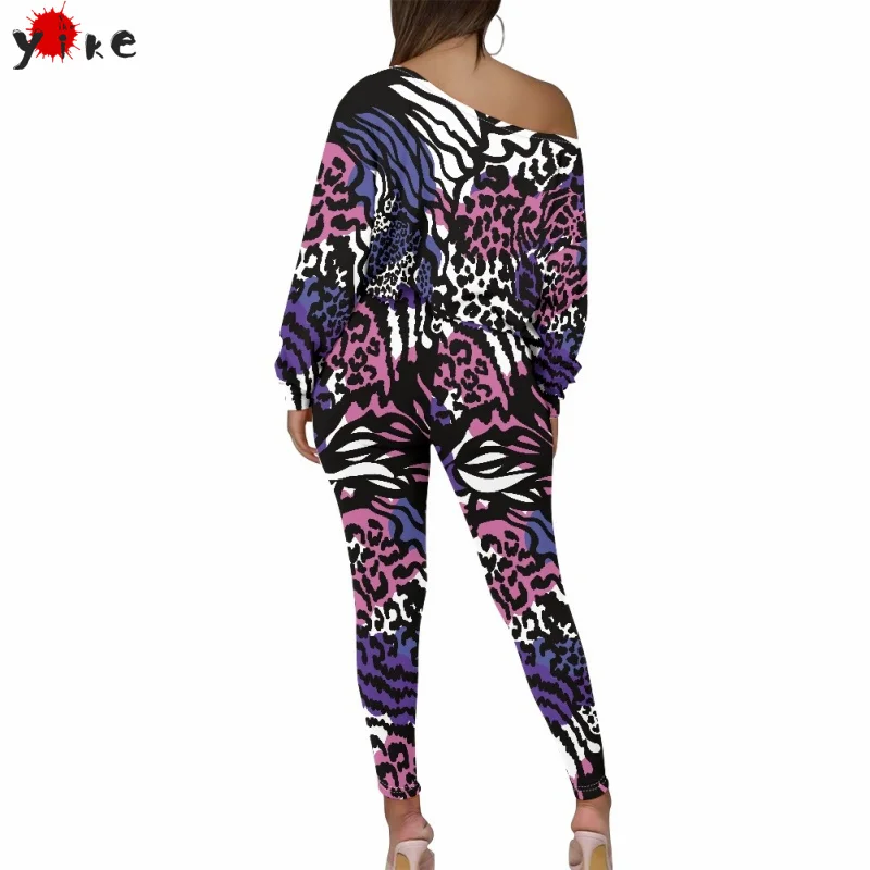 

Новинка 2022, комплект из двух предметов с абстрактным геометрическим рисунком, женский укороченный топ с открытыми пупками, леггинсы с многослойным рисунком, осенняя одежда, облегающие брюки