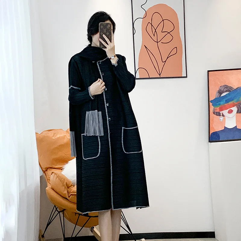 

Miyake Pleated Dress Autumn Winter Color Matching Fashion Hepburn Style Dress Elegant Women's Tassel Scarf Skirt Two-Piece Set