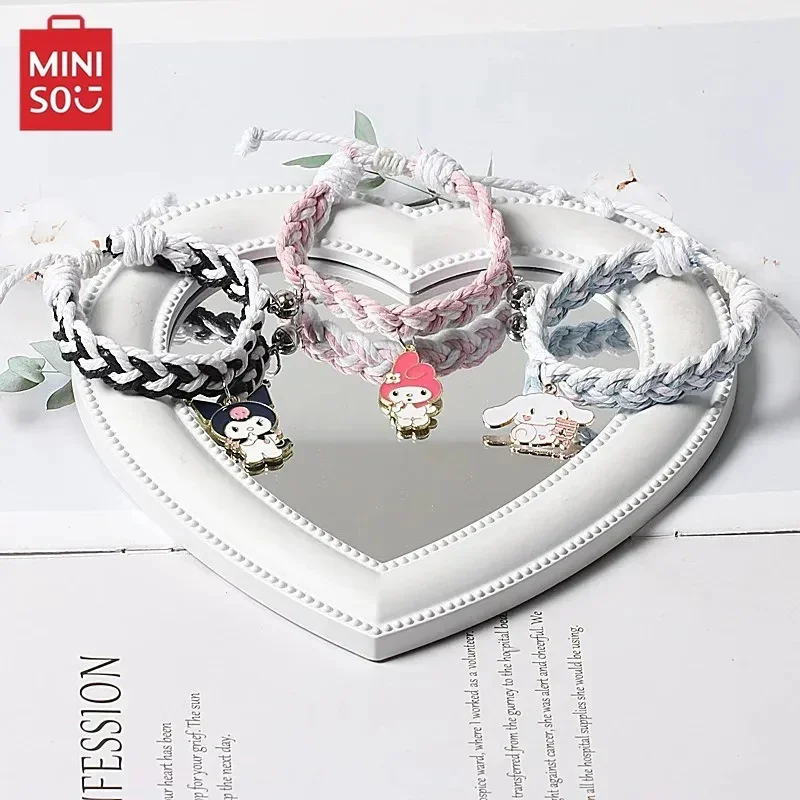 Sanrio Магнитный двухцветный тканый рандомный двойной всасывающий браслет простой