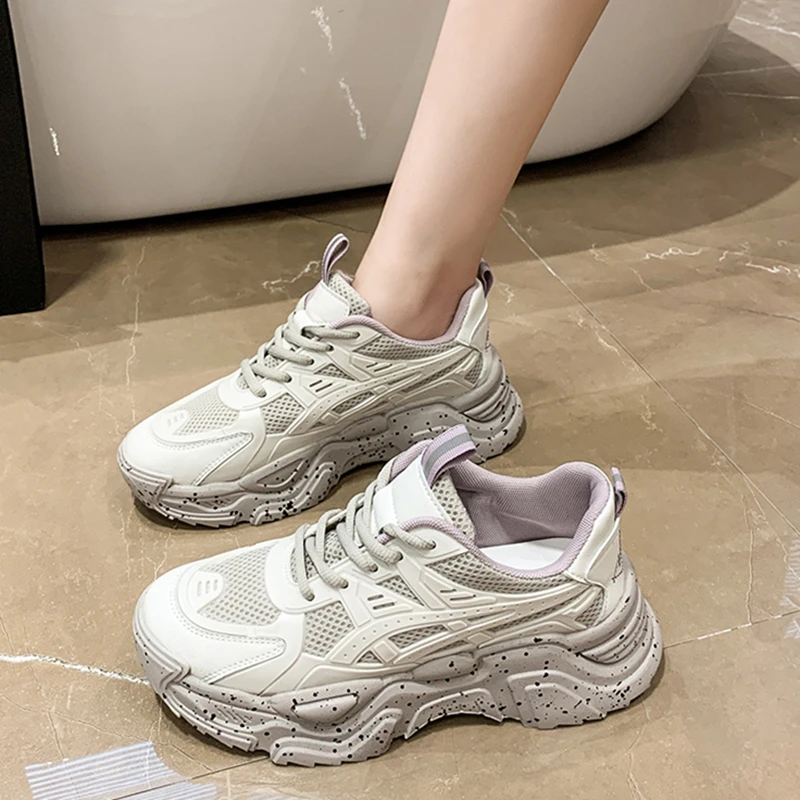 Women Clunky Sneakers Breathable Lace Up Female Walking Shoes Couple Platform Non-slip Durable Outdoor Sports Casual Footwears