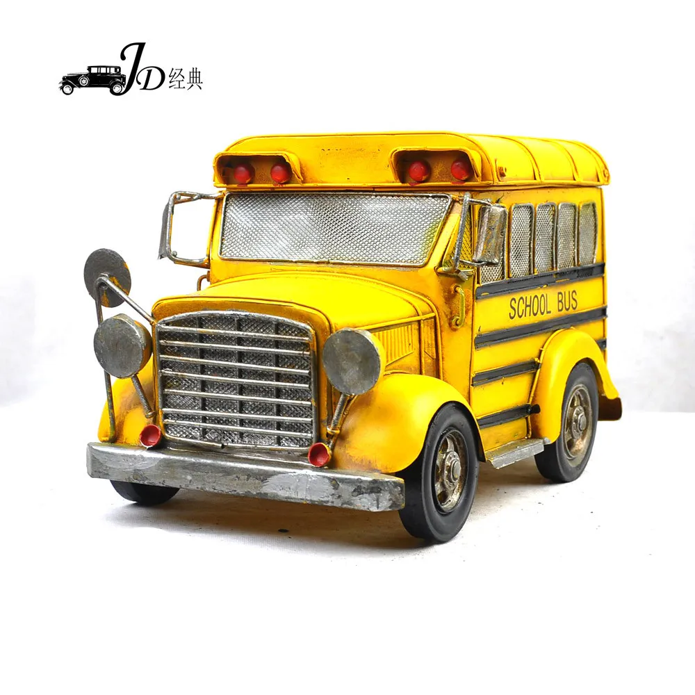 

Желтая модель школьного автобуса, игрушечная подставка, литой металлический игровой автомобиль, кованый металлический Декор для дома