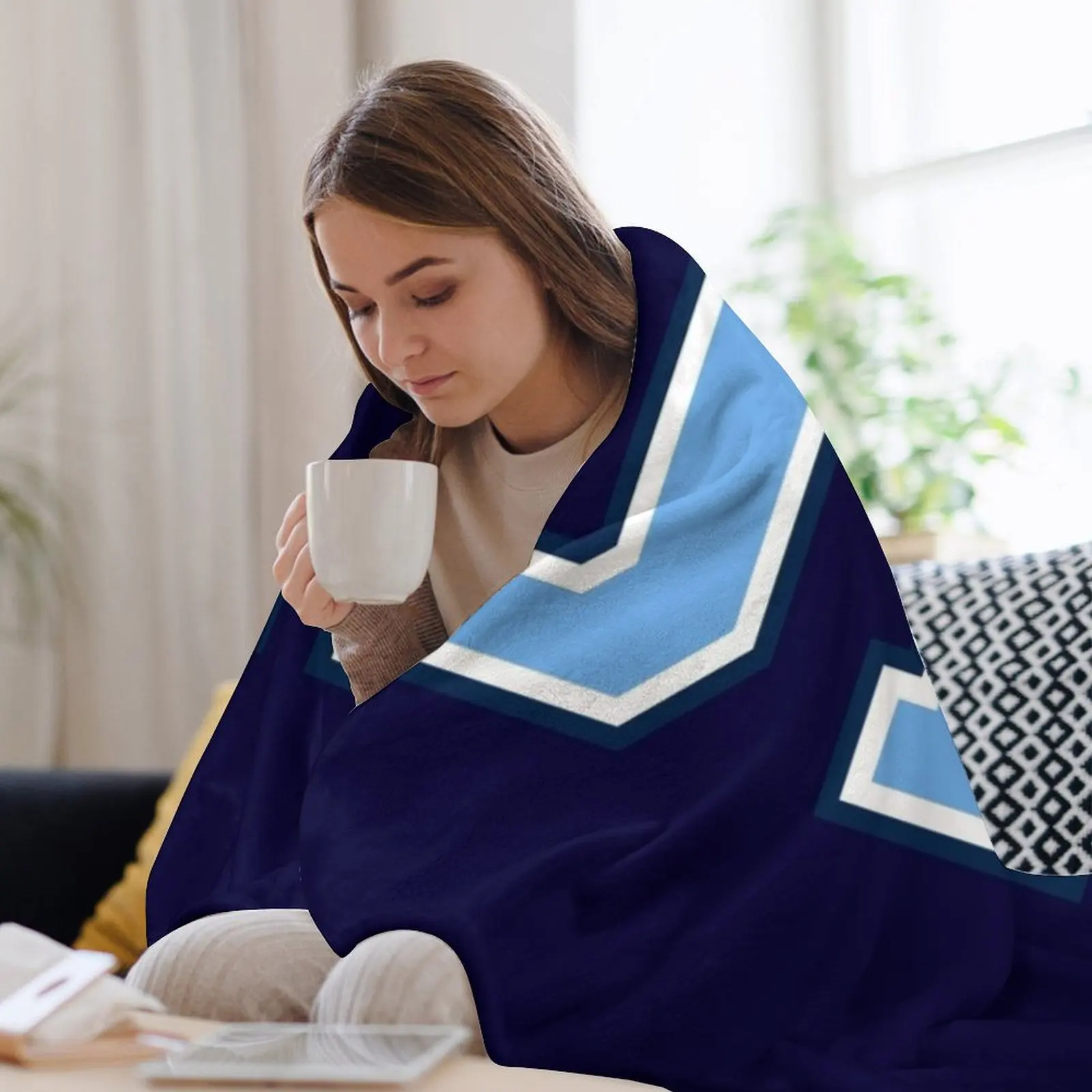 Voi - шрифт колледжа Плед Покрывало Пледы для перемещения