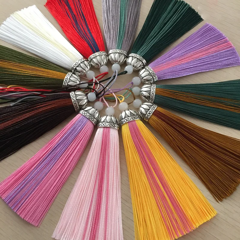 

2/4Pcs 11cm Bicolor Tassels Silky Floss Bookmark Tassels Handmade Tassel Charm Bulk Brush for Jewelry Making DIY Craft Accessory