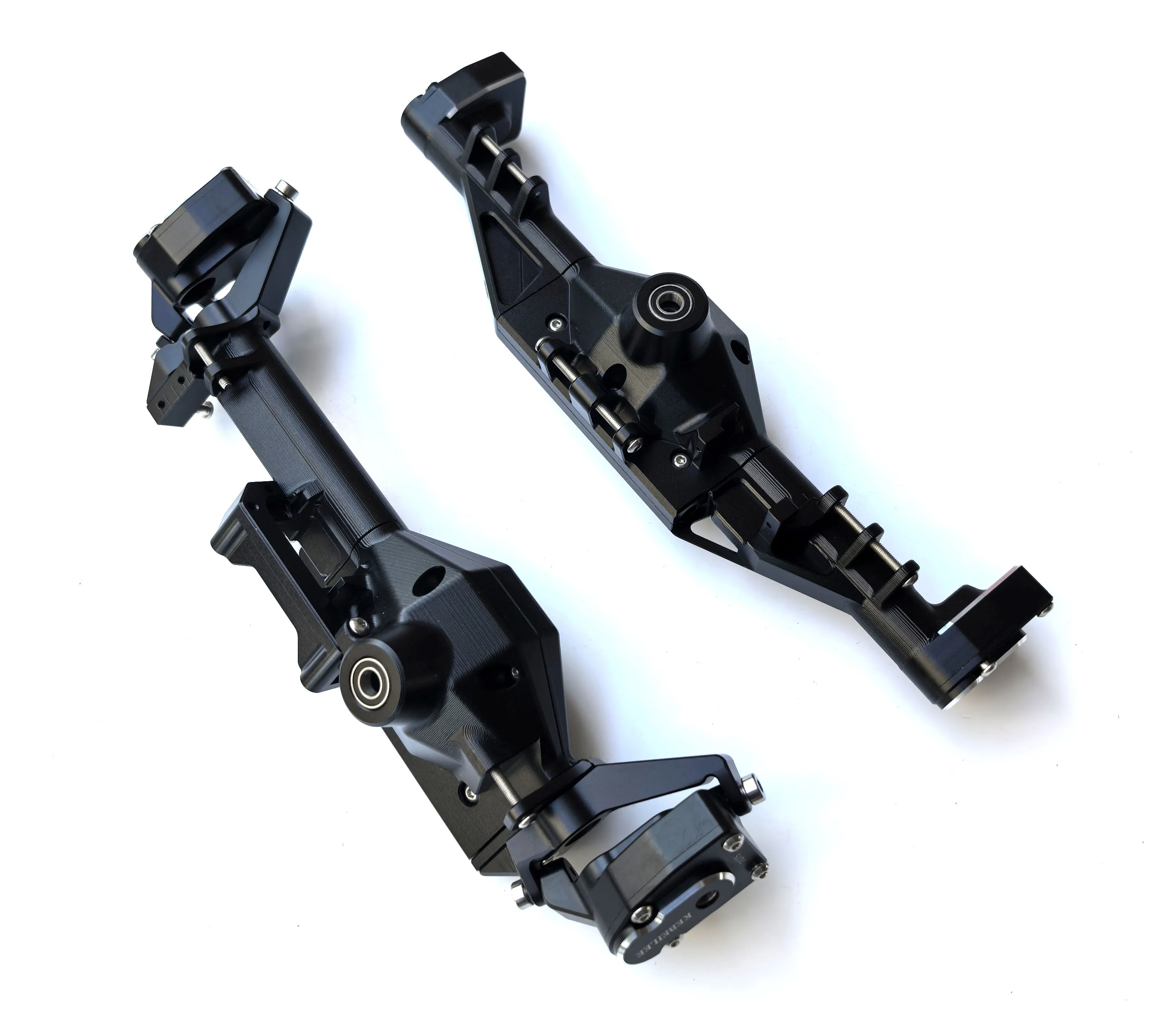 Фото KEBEILEE CNC Улучшенный корпус переднего и заднего моста из алюминия Alu7075 для Axial AXP8 Gilamon 1/8 №5