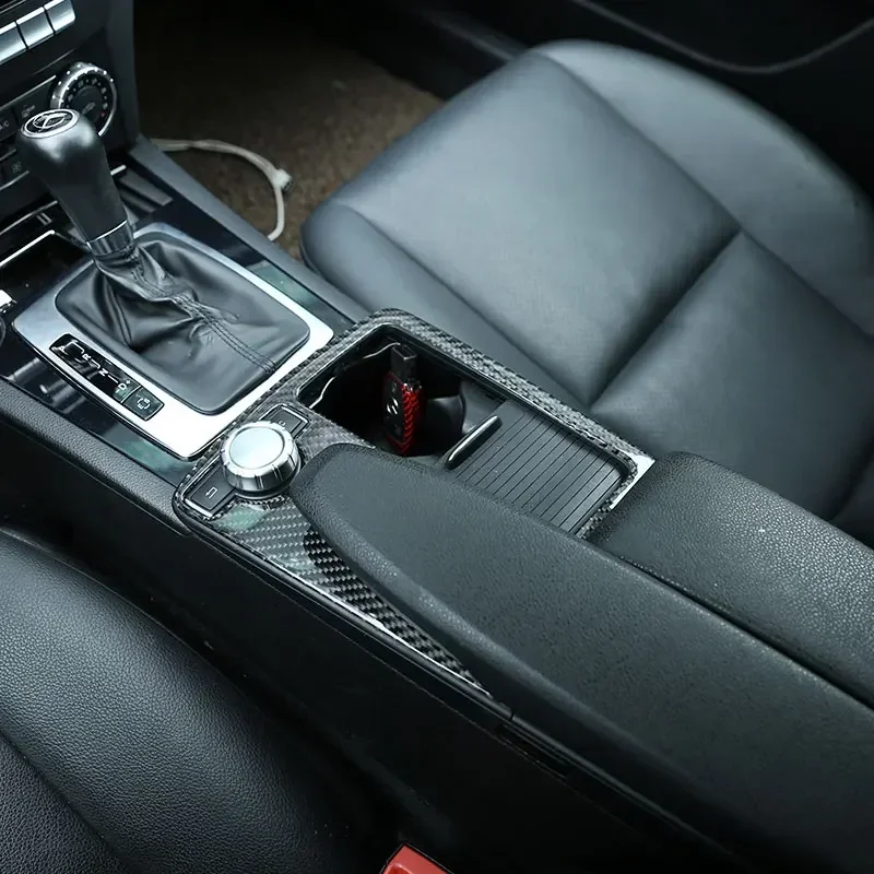Фото Для Mercedes-Benz C-класса W204, E-класса W207, W212 (2007-2013) — накладка на подстаканник из мягкого карбона, аксессуар для автомобиля №3