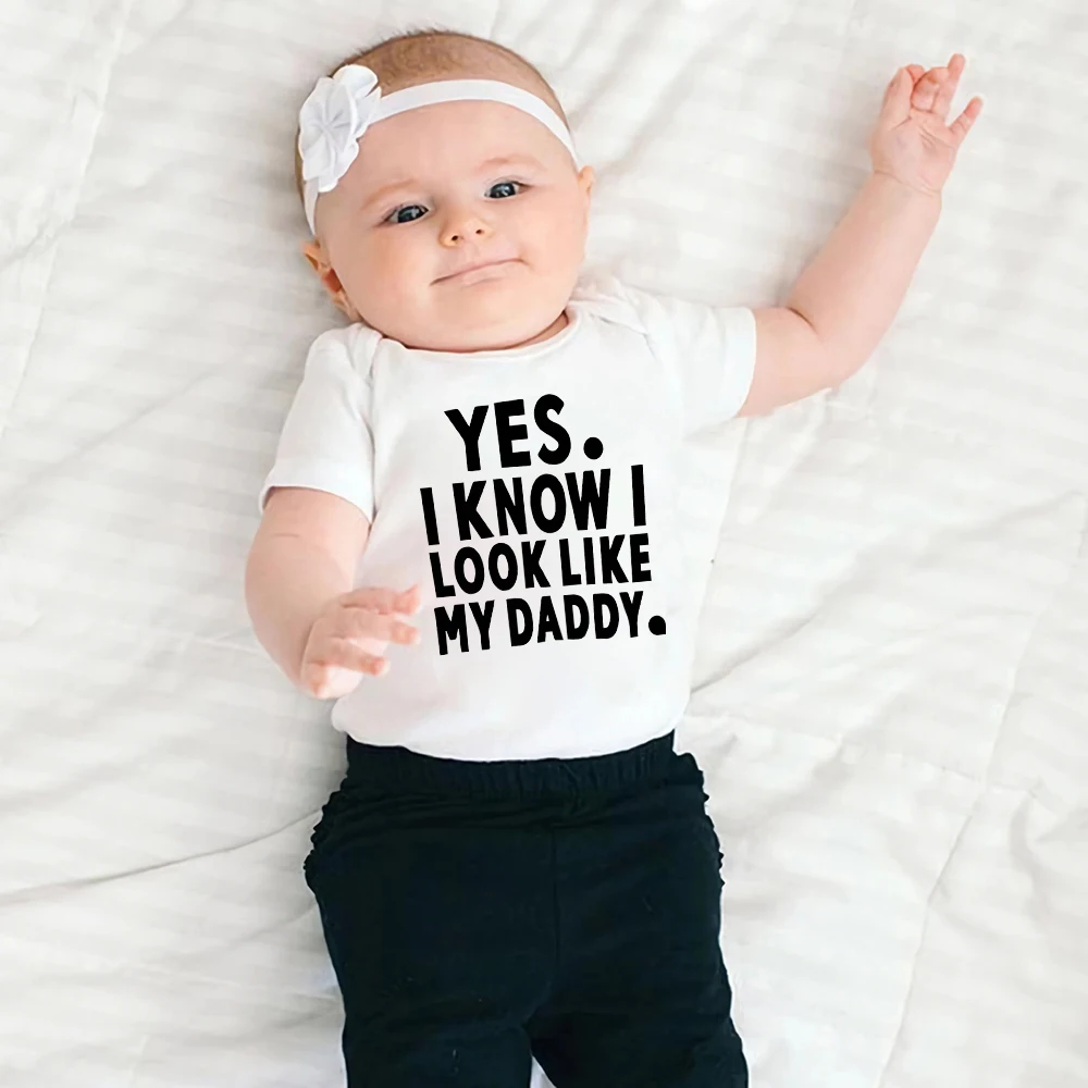 

Baby Girls Cute Casual Romper With "Yes I Know I Look Like My Daddy" Print, Short Sleeve Crew Neck Toddler Bodysuit For Summer