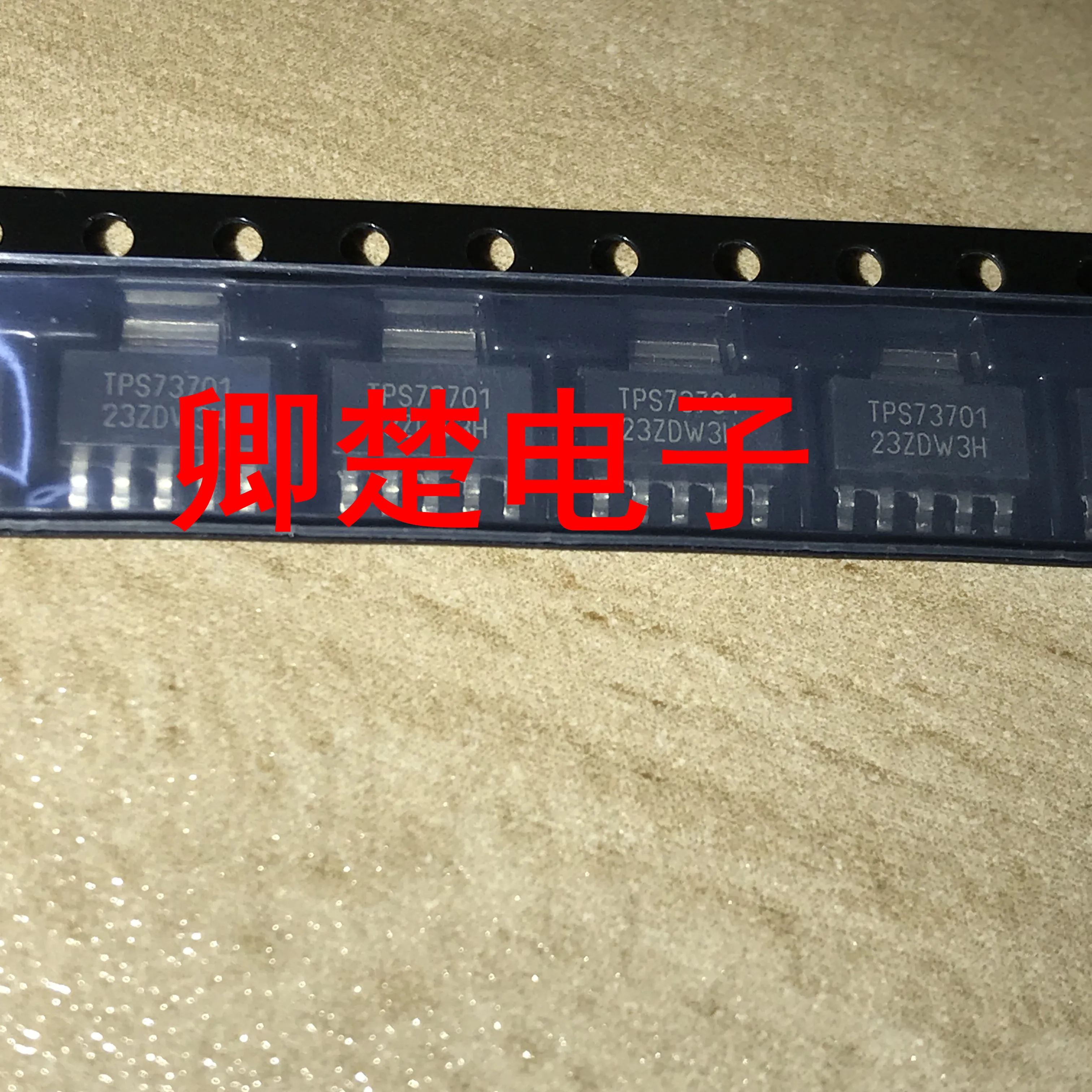 

30pcs original new TPS73701DCQR SOT223 low differential voltage regulator 1.0A LDO