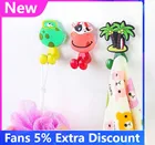 Настенный держатель на присоске для зубной пасты