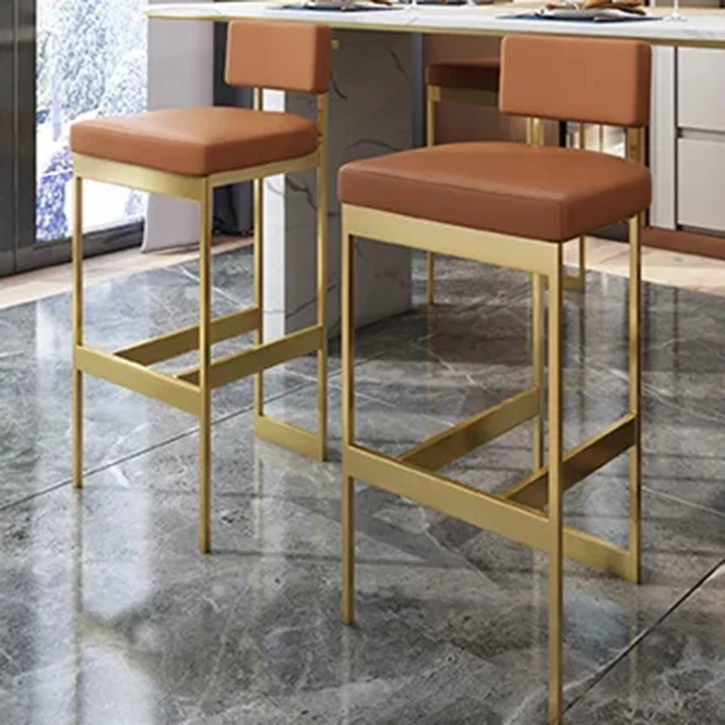 Барный стул бежевый Sgabello Cucina Alto