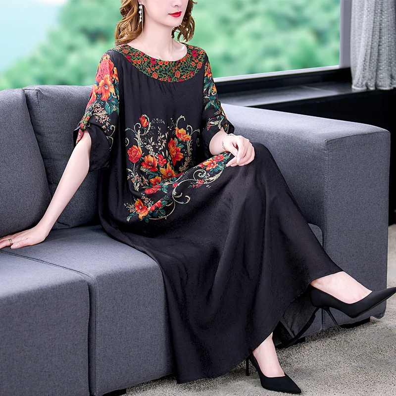 

2022 Summer Women Half Sleeve Loose Floral Printed Pattern Long Black Dress , Woman 4xl 5xl Clothing Vintage Dresses