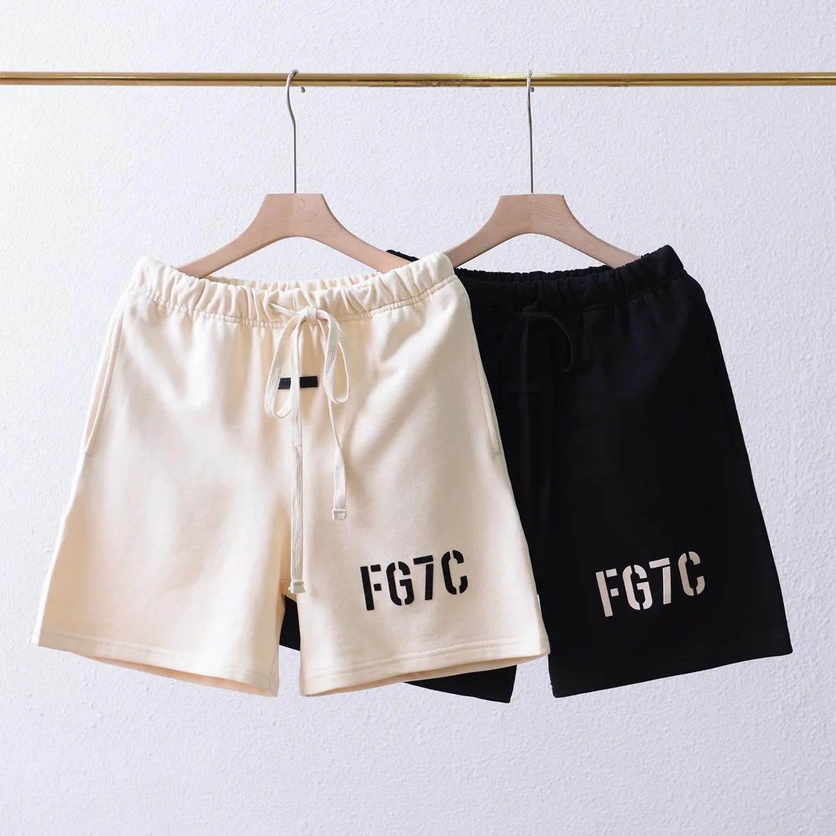 

2022 summer fear of God fog sports lacing ess drawstring men's and women's loose shorts casual