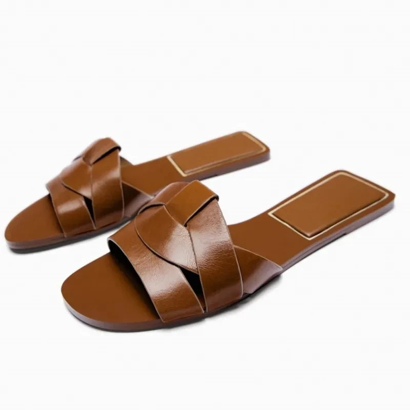 

TRAF Brown Flat Leather Sandals Women Summer 2023 Casual Cross Slippers Female Fashion Beach Sandals Comfort Squared Toe Flats