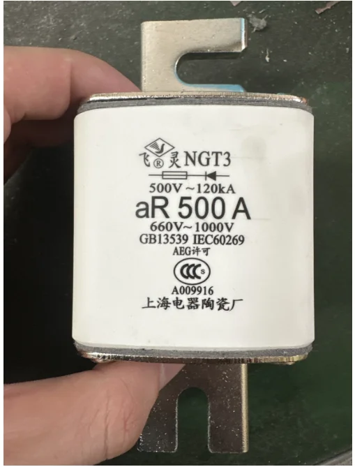Быстродействующий Предохранитель NGT3 RS6-3 aR 690V-315A350A400A500A560A630A