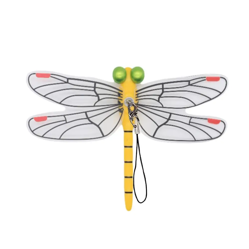 Моделирование большой стрекозы для отпугивания насекомых на открытом воздухе