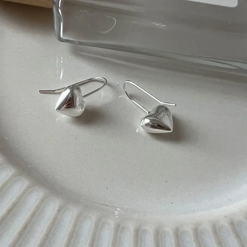 

Женские серьги из серебра 925 пробы, с сердечками