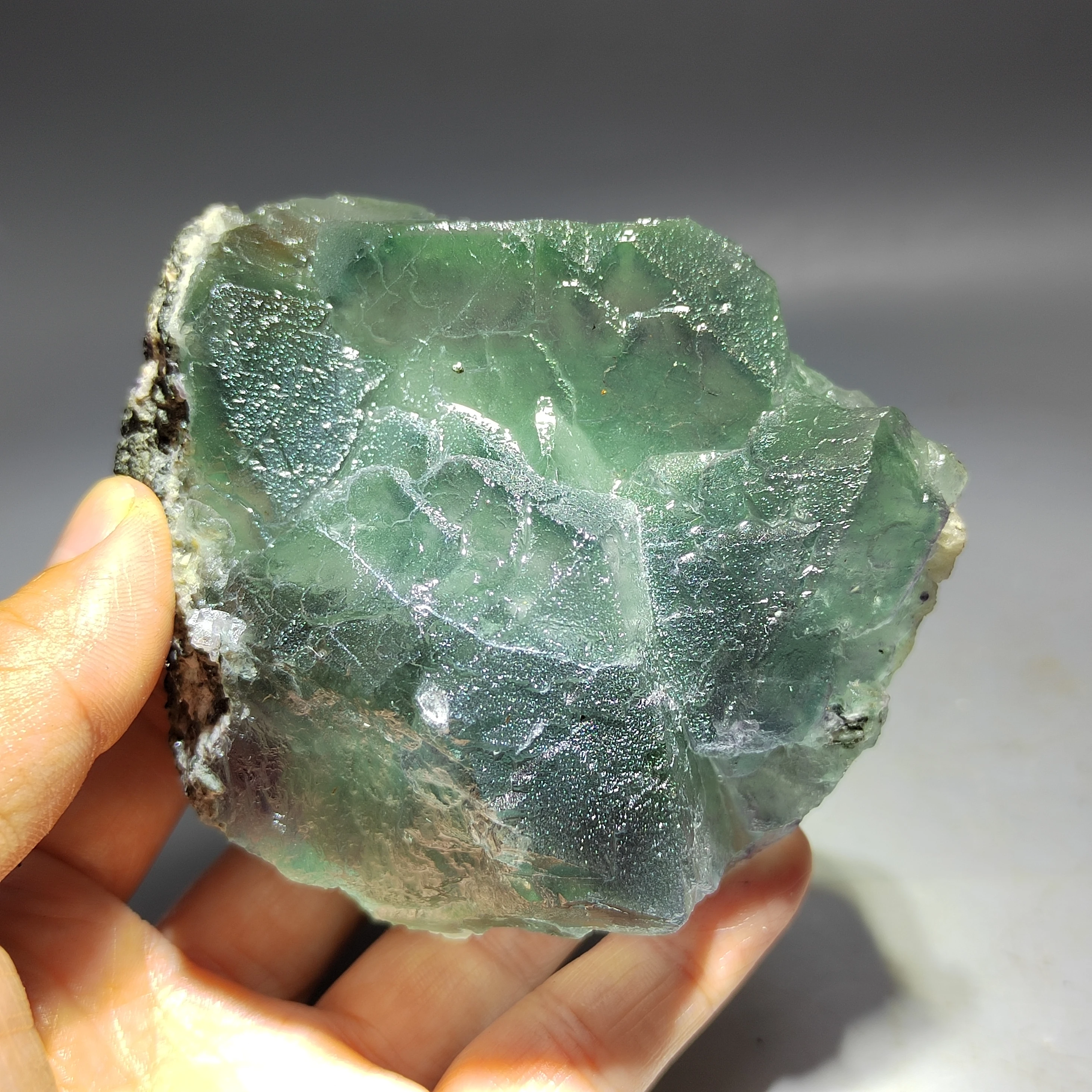 

456.6gNatural blue fluorite mineral energy geology teaching specimen stone home decoration collection jewelry