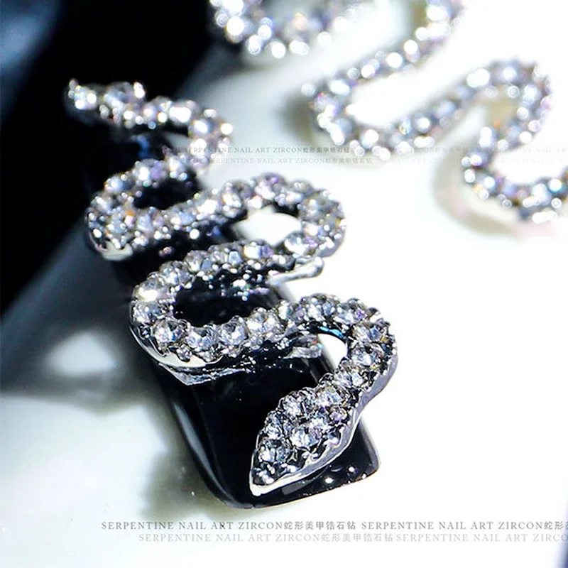 

Diamond Alloy Snake 3D Rhinestones Gold Rand Nail Art Voor Gem Holo Legering Sieraden 3D, Charm Diy Nagel Benodigdheden