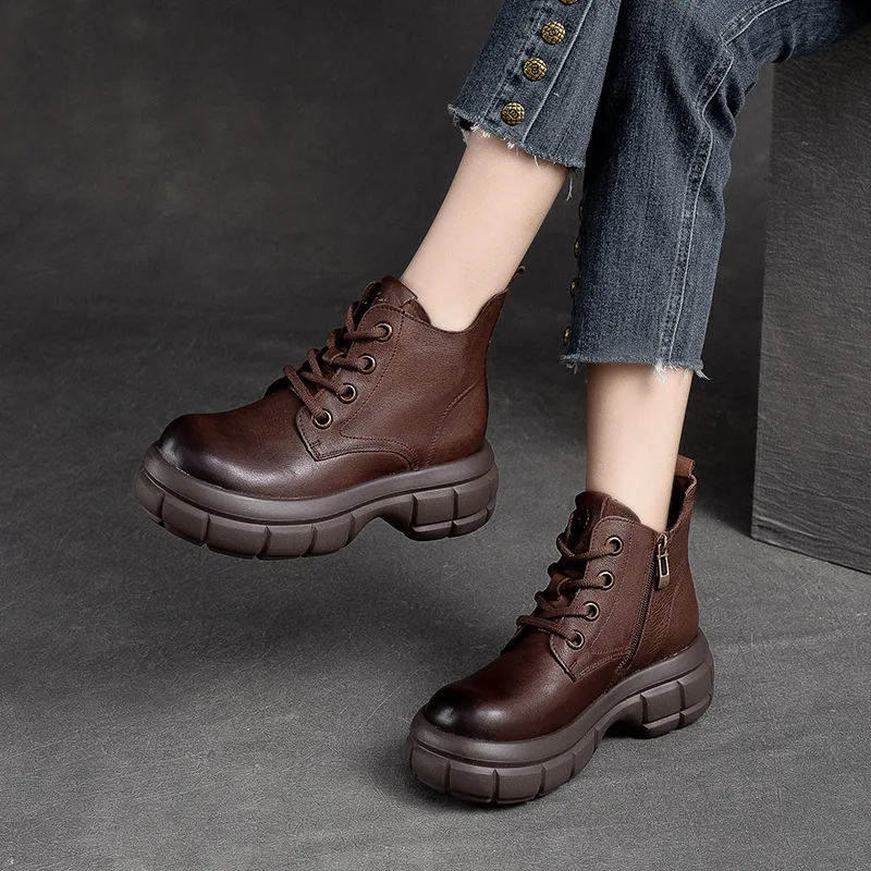 Ботинки женские из натуральной кожи на танкетке 5 см